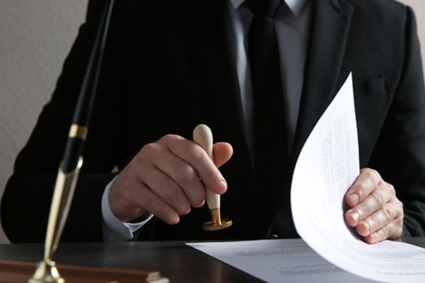 Công chứng giấy cam kết