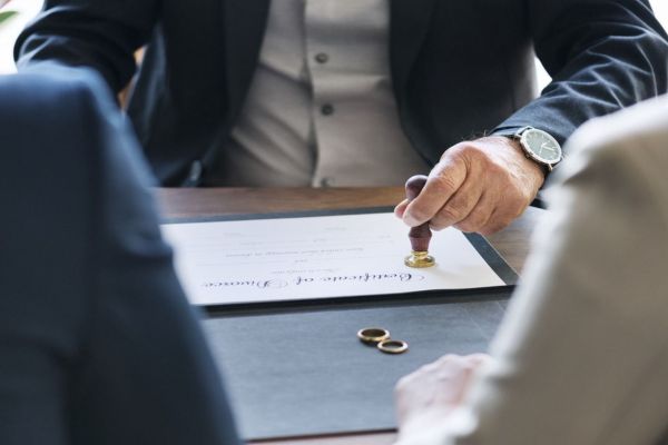 Từ chối nhận di sản