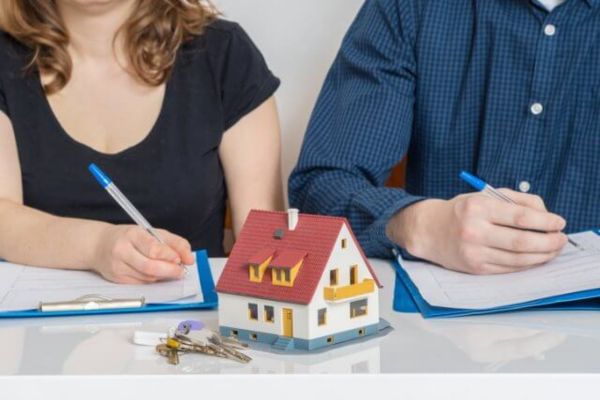 Đất được mua bằng tiền bán tài sản riêng trước hôn nhân