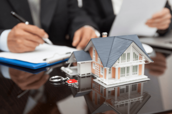 Bán nhà mặt phố: Những lưu ý pháp lý quan trọng người bán cần biết